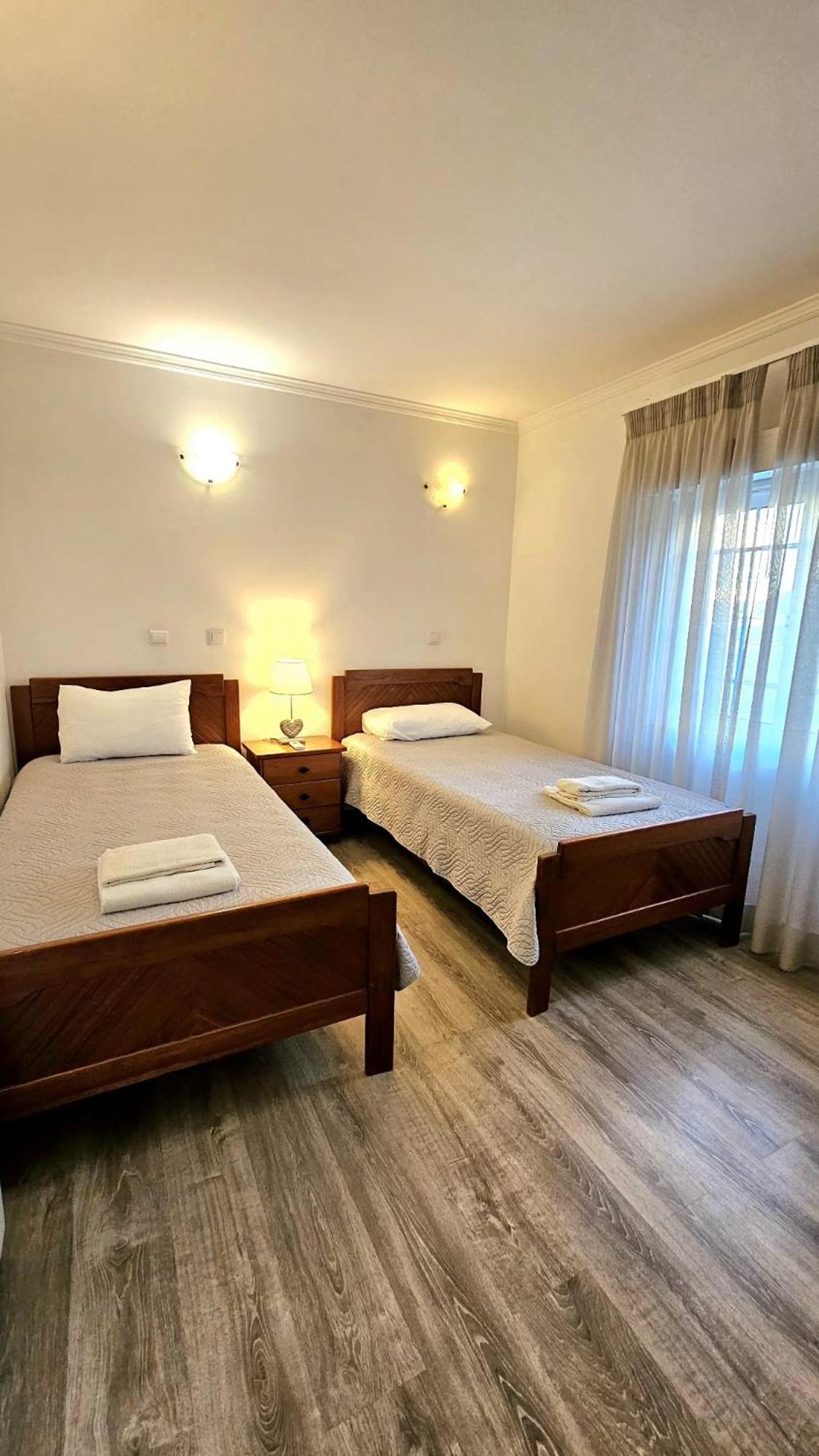 Apartamento Rosa Beach Old Town Albufeira Luaran gambar